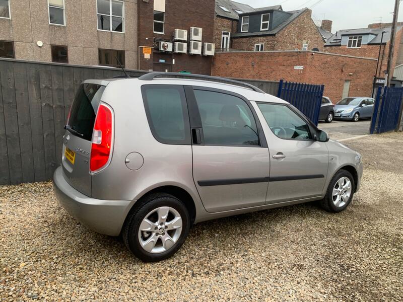 SKODA ROOMSTER