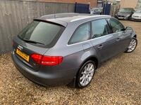 AUDI A4 AVANT