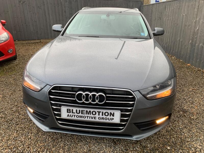 AUDI A4 AVANT