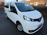 NISSAN NV200