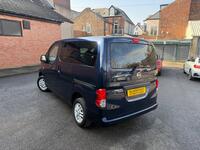NISSAN NV200