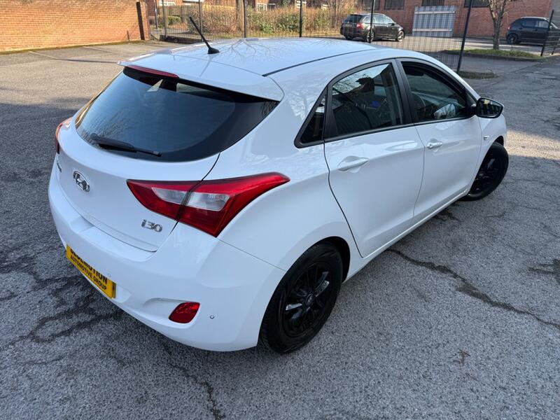 HYUNDAI I30