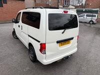 NISSAN NV200