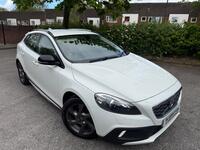 VOLVO V40 CROSS COUNTRY