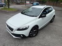 VOLVO V40 CROSS COUNTRY